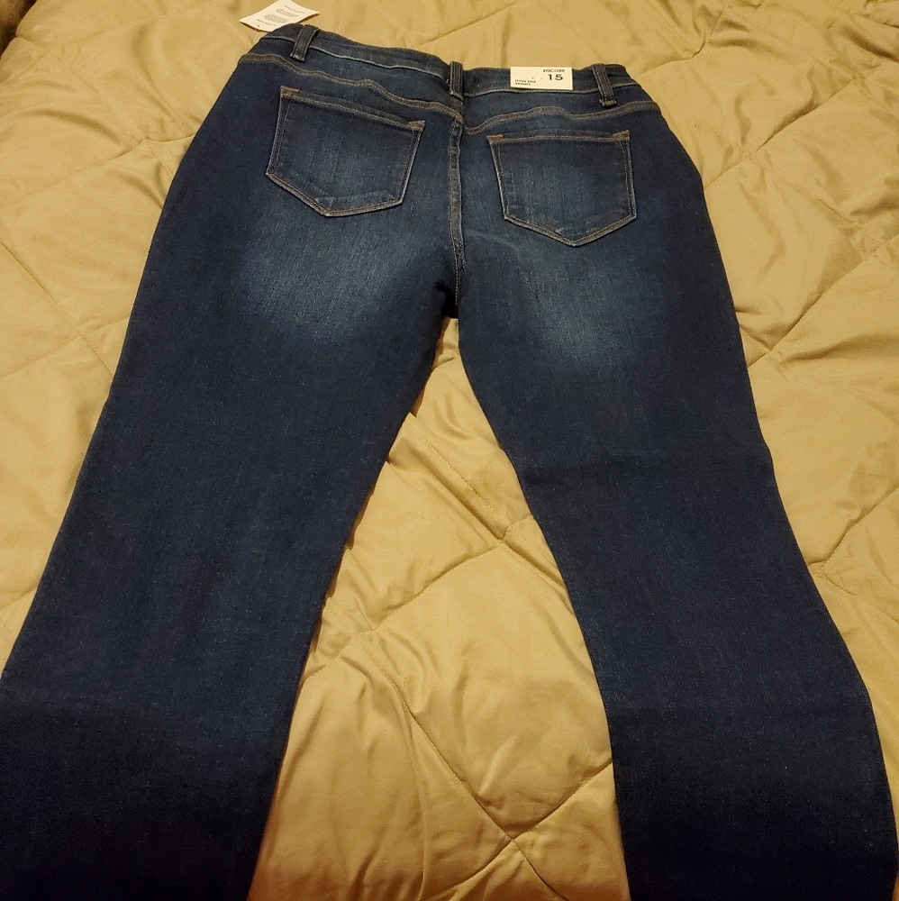 Encore jeans
